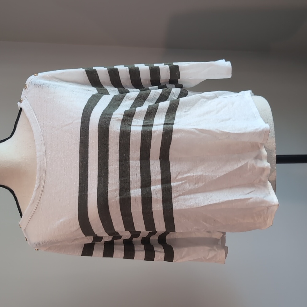 Chico's White and Green Striped Women's Sweatshirt